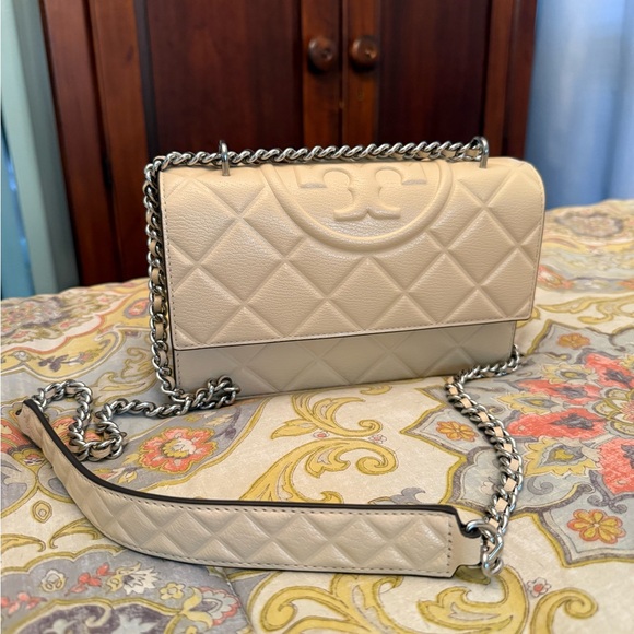 Tory Burch Fleming Shoulder Bag - Picture 8 of 15